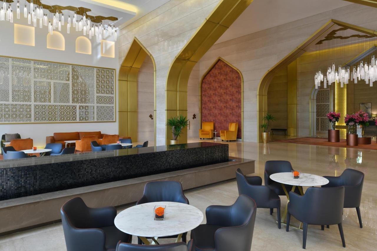 Al Messila, A Luxury Collection Resort & Spa, Dauhá Exteriér fotografie The lobby of the hotel